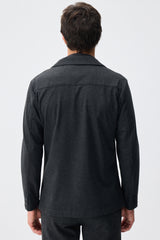Conjunto de blazer e calça social masculino em malha macia cinza-carvão