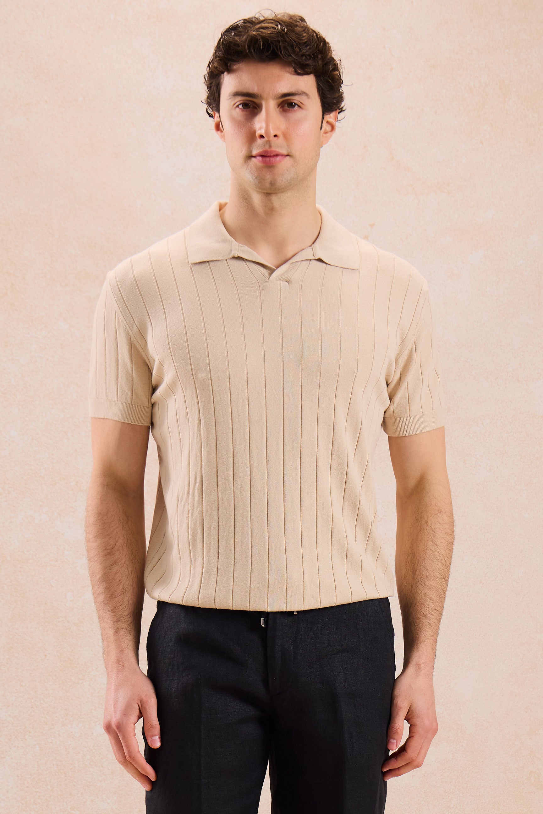 Camisa polo masculina bege canelada