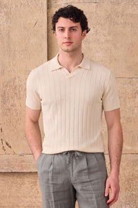 Camisa polo masculina creme com textura canelada