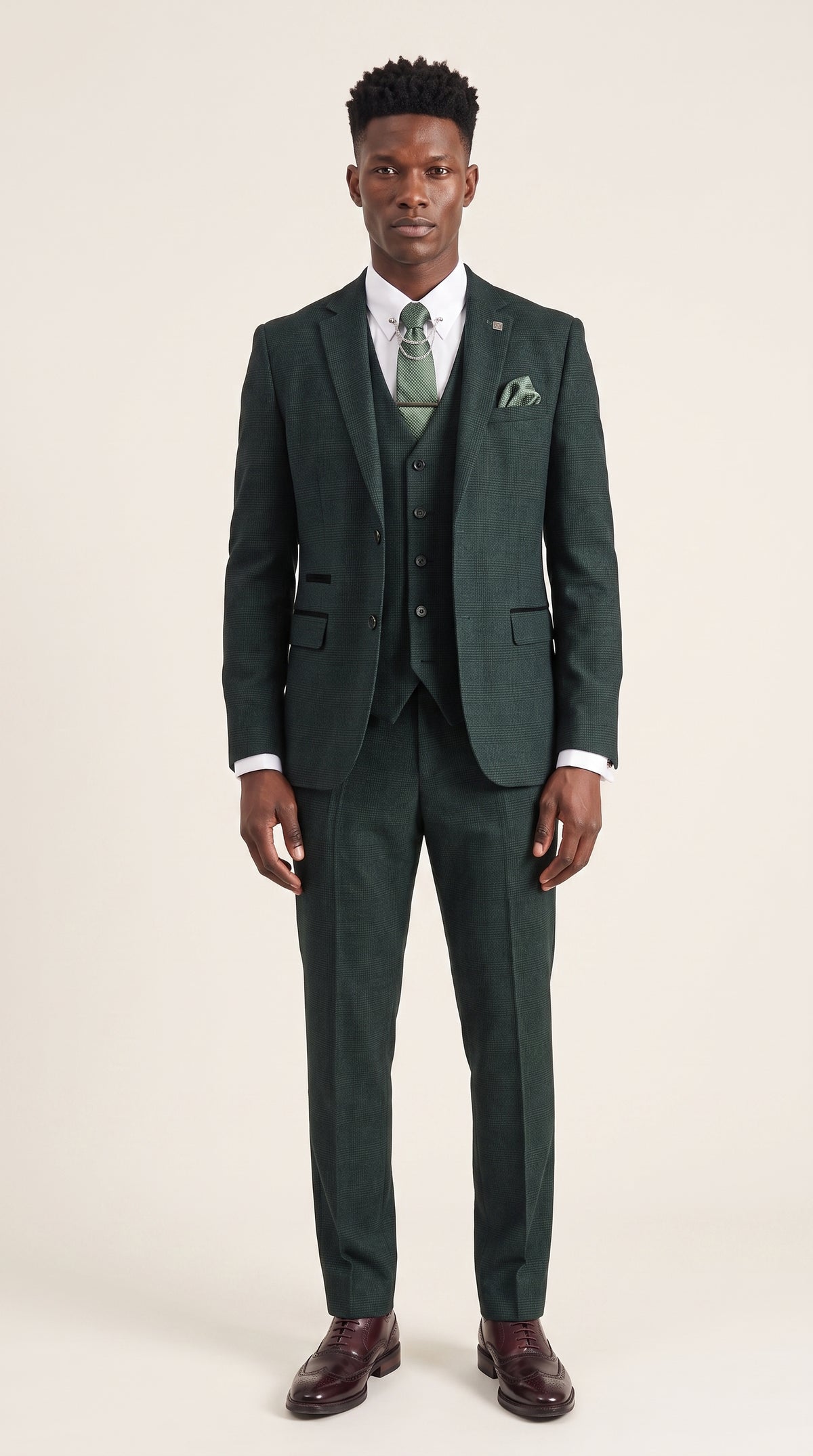 Look #204 styled with Regent - Terno masculino verde de 3 peças com estampa Príncipe de Gales