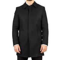 Sobretudo masculino clássico preto em lã mista com gola.