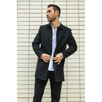Sobretudo masculino clássico preto em lã mista com gola.