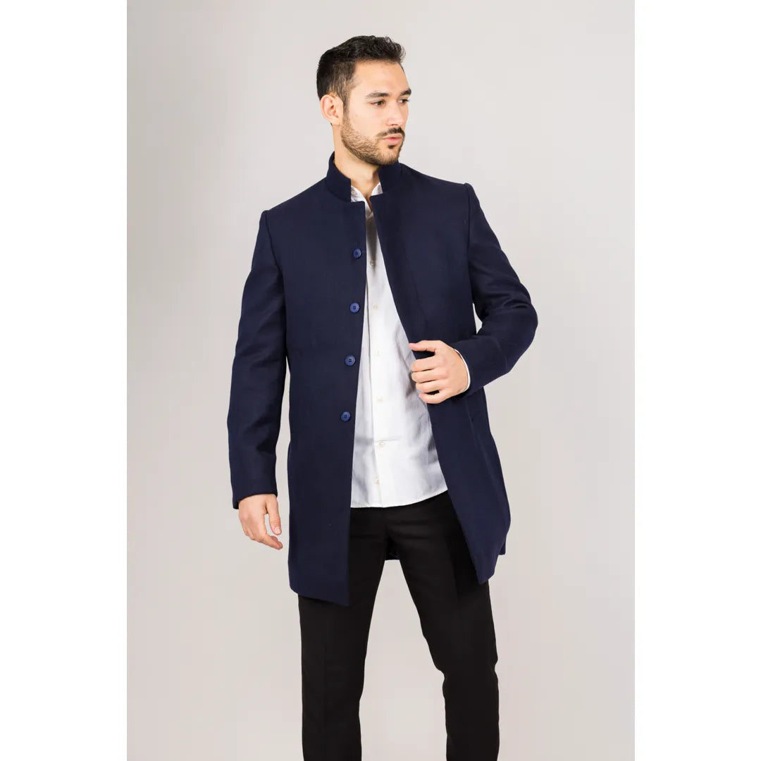 Sobretudo masculino azul-marinho em lã mista com gola alta