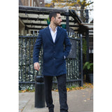 Sobretudo masculino azul-marinho em lã mista com gola lapela entalhada