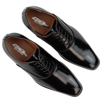 Sapatos Oxford masculinos elegantes e formais, em verniz preto, com cadarço, bico redondo clássico.