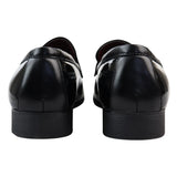 Mocassins masculinos pretos de verniz com borla