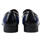 Mocassins masculinos azuis de verniz com borla