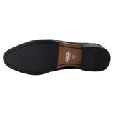 Mocassins masculinos verdes com borla e acabamento em verniz