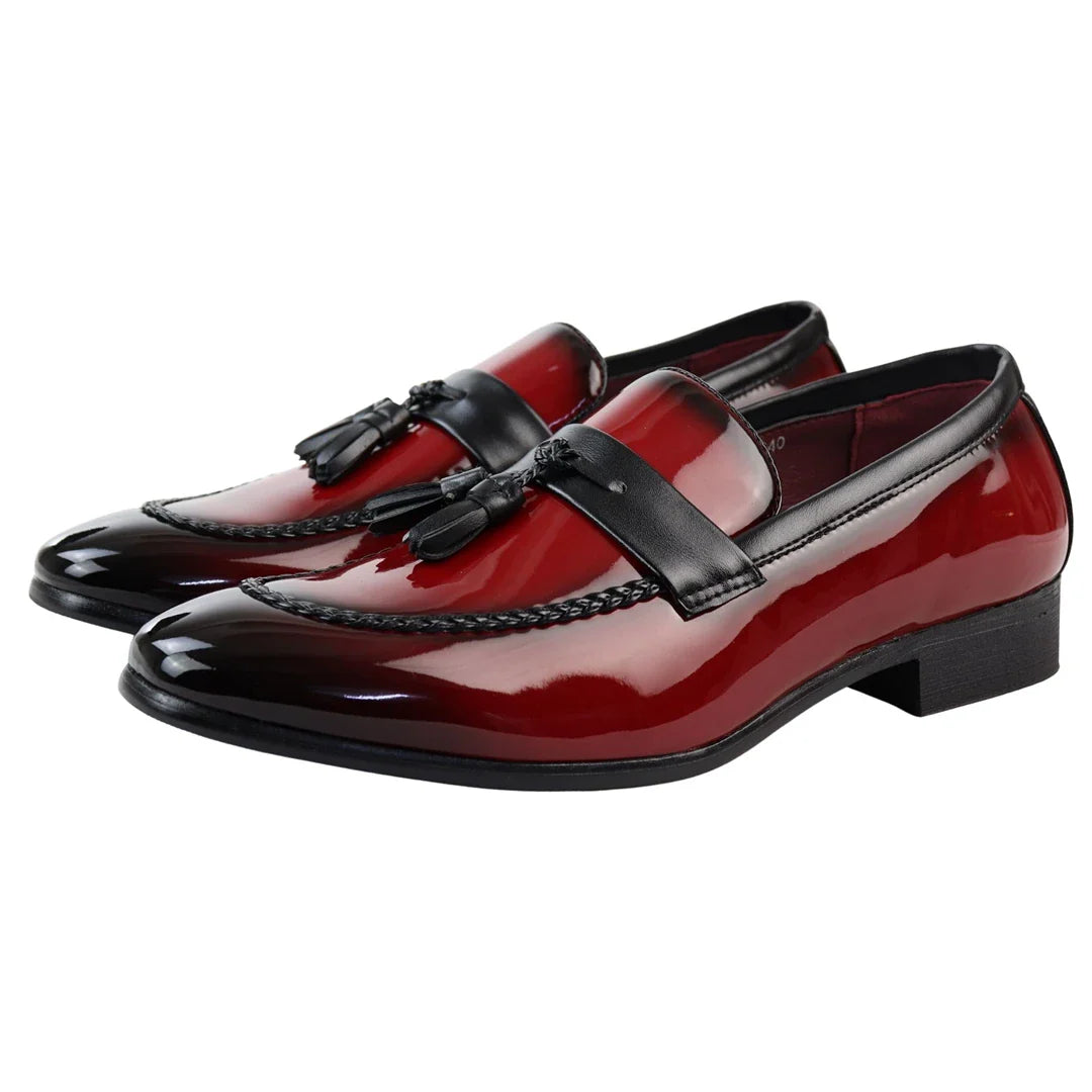 Mocassins vermelhos de verniz com borla para homem