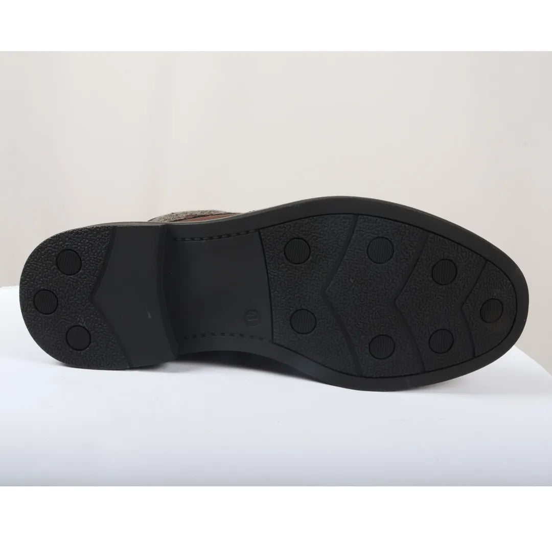 Botas pretas de cano curto com cadarço e estilo brogue para homem