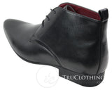Botas masculinas de cano curto em couro preto e marrom, modelo slip-on, estilo italiano, para revendedor de queijo.
