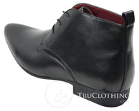 Botas masculinas de cano curto em couro preto e marrom, modelo slip-on, estilo italiano, para revendedor de queijo.