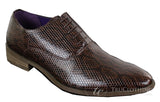 Elong EL0536 - Sapato social masculino clássico com cadarço, em couro envernizado brilhante marrom e preto com estampa de cobra.