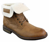 Botas militares masculinas de cano curto em couro marrom-claro com forro de lã e pele sintética.