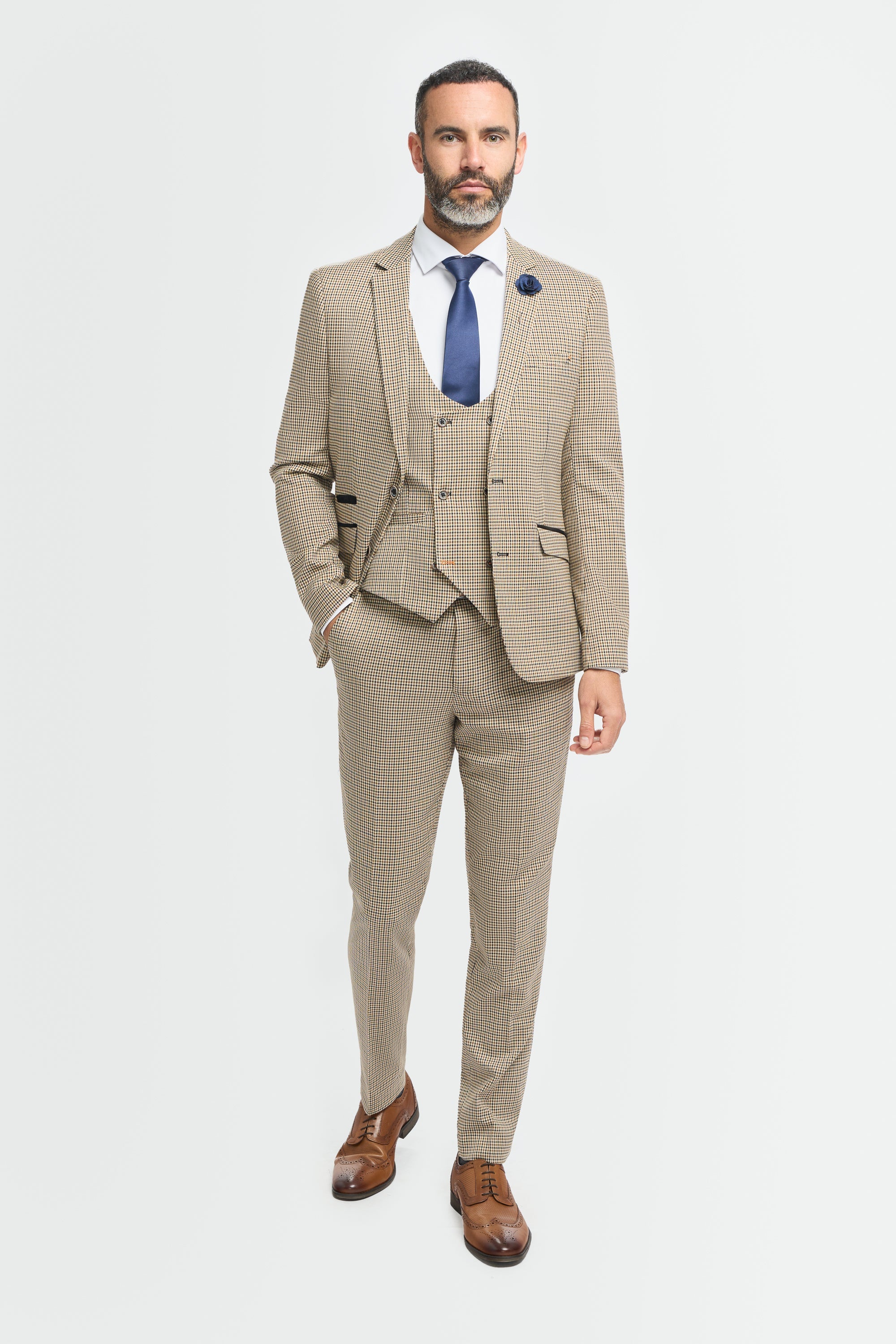 Terno masculino xadrez bege e azul marinho