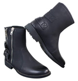 Botas masculinas de motociclista com zíper, estilo punk rock, com fivela no tornozelo e fechamento por tira.