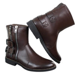 Botas masculinas de motociclista com zíper, estilo punk rock, com fivela no tornozelo e fechamento por tira.
