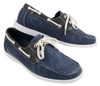 Sapatos náuticos masculinos retrô de lona jeans com cadarço, nas cores azul marinho e bege.