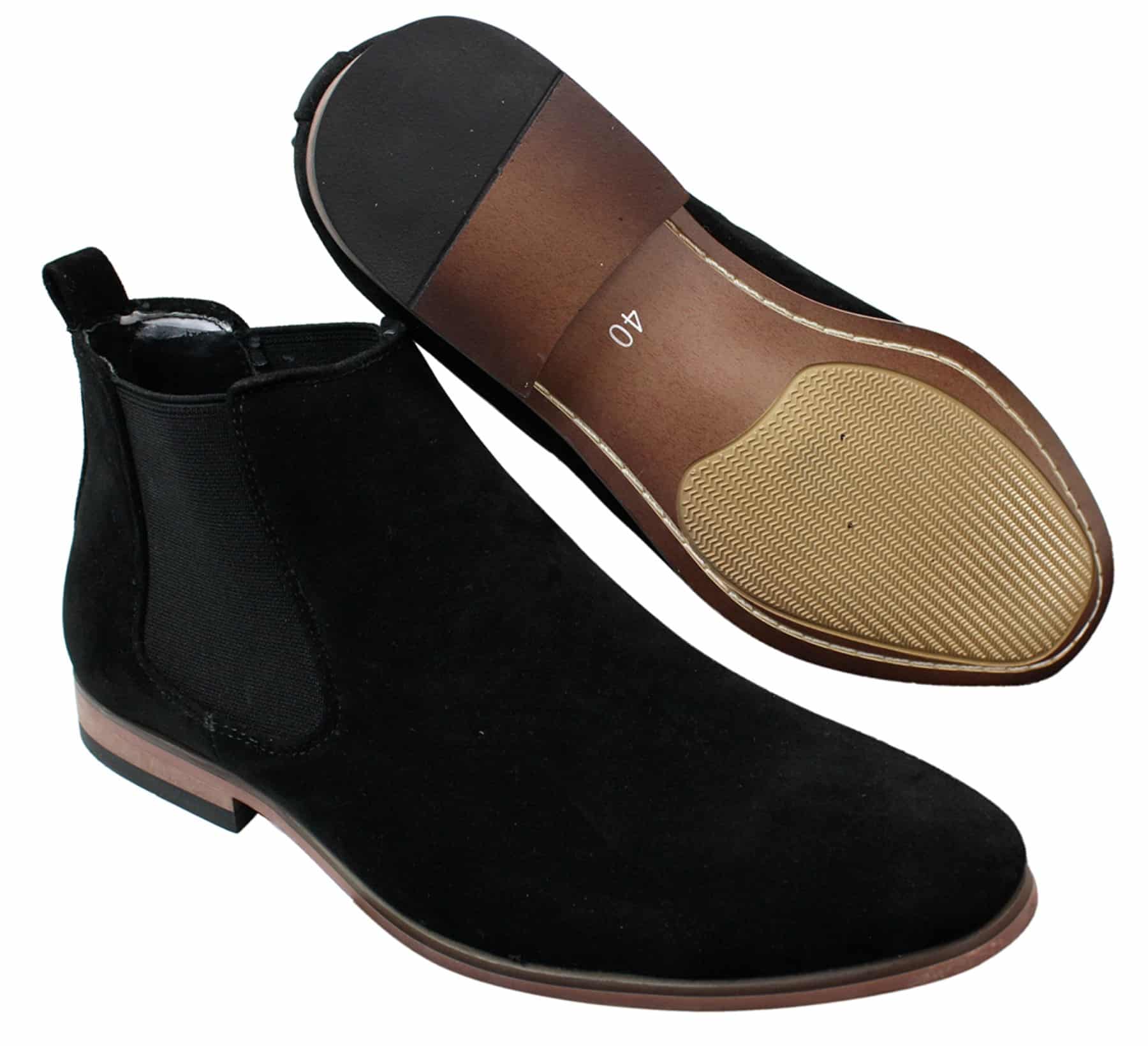 Botas Chelsea masculinas de camurça italiana, estilo slip-on, para um visual elegante e casual no deserto.