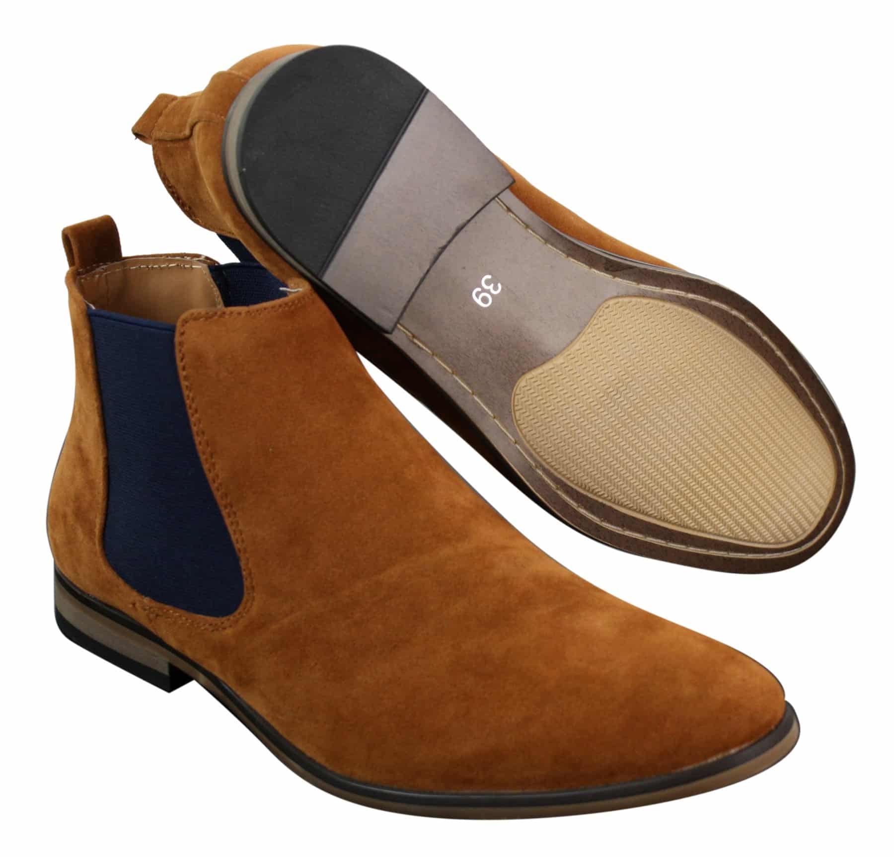 Botas Chelsea masculinas de camurça italiana, estilo slip-on, para um visual elegante e casual no deserto.