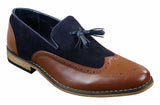 Mocassins masculinos de tweed e couro, estilo mocassim, com detalhe de borla, design vintage retrô.