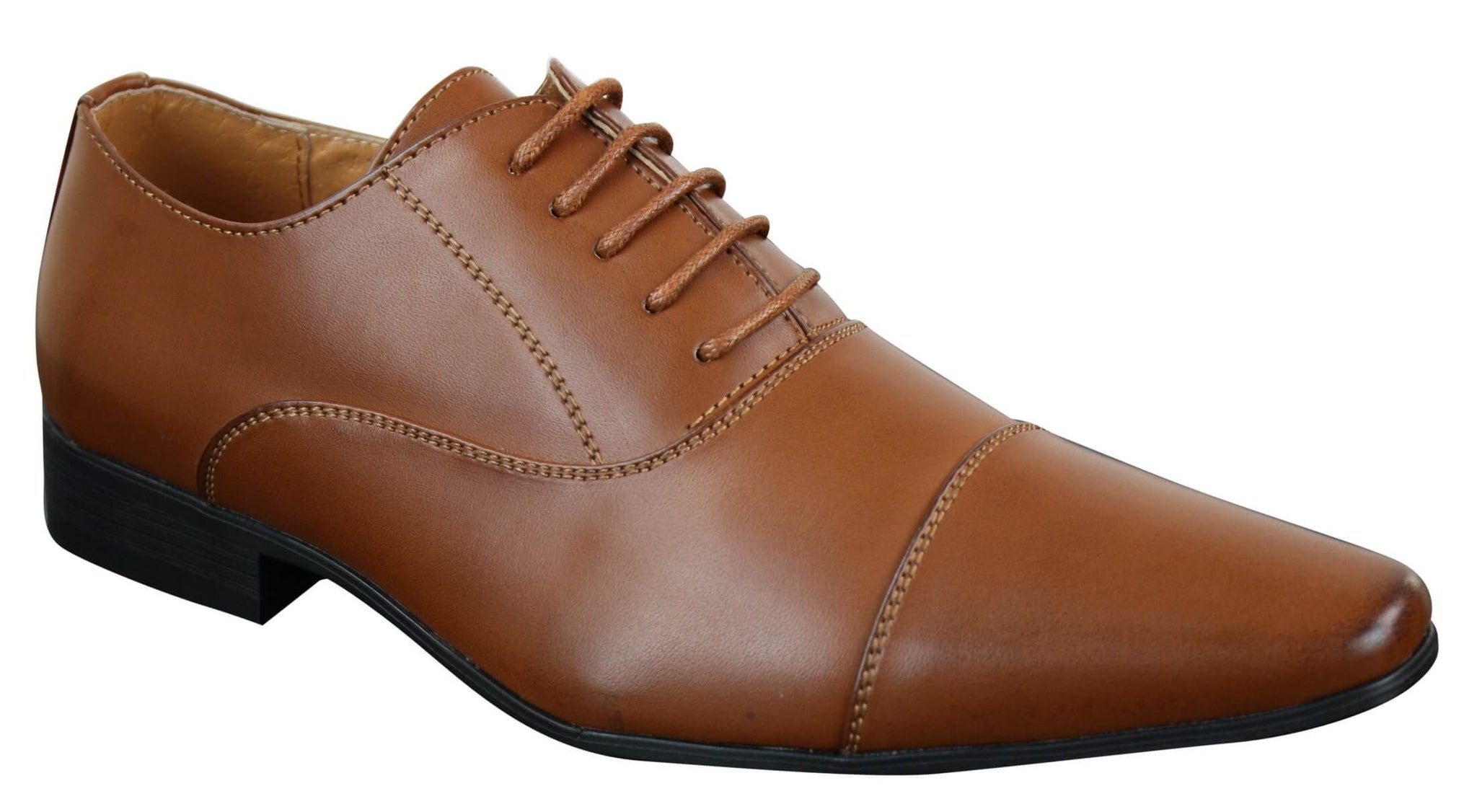 Sapatos sociais masculinos com cadarço