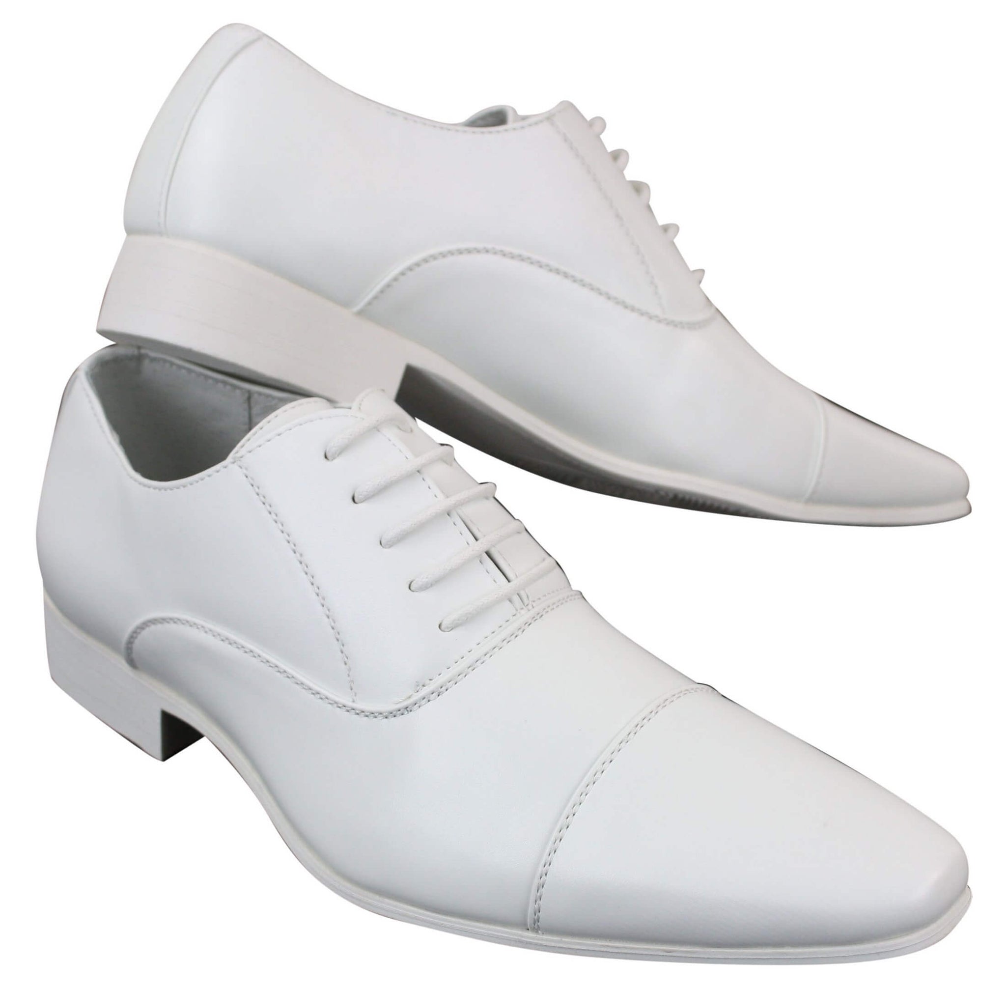 Sapatos sociais masculinos com cadarço