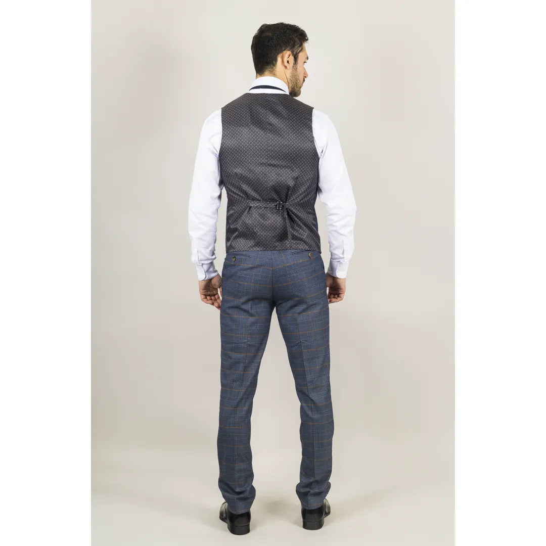 Terno masculino Gisborne de 3 peças, xadrez azul-marinho com detalhes em mostarda.