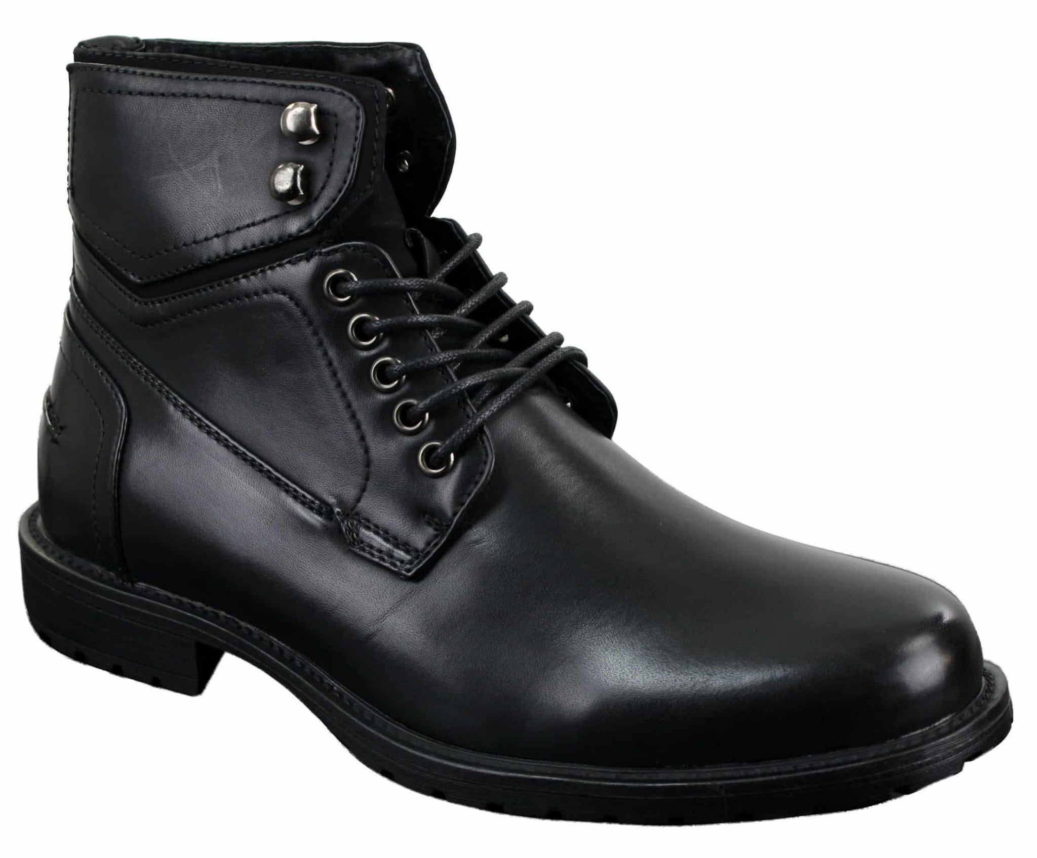 Botas masculinas de cano curto estilo militar com cadarço, em couro preto e marrom.