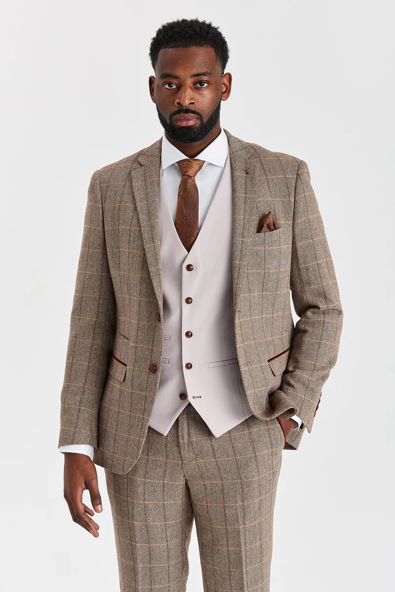 Terno Harris Brown Tweed com colete Mayfair Stone