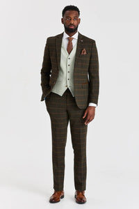 Terno Harris Green Check Tweed com colete contrastante Belmont Sage.