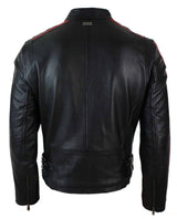 Jaqueta masculina de couro legítimo, corte slim, estilo motociclista, com listras nas mangas e fechamento em zíper.
