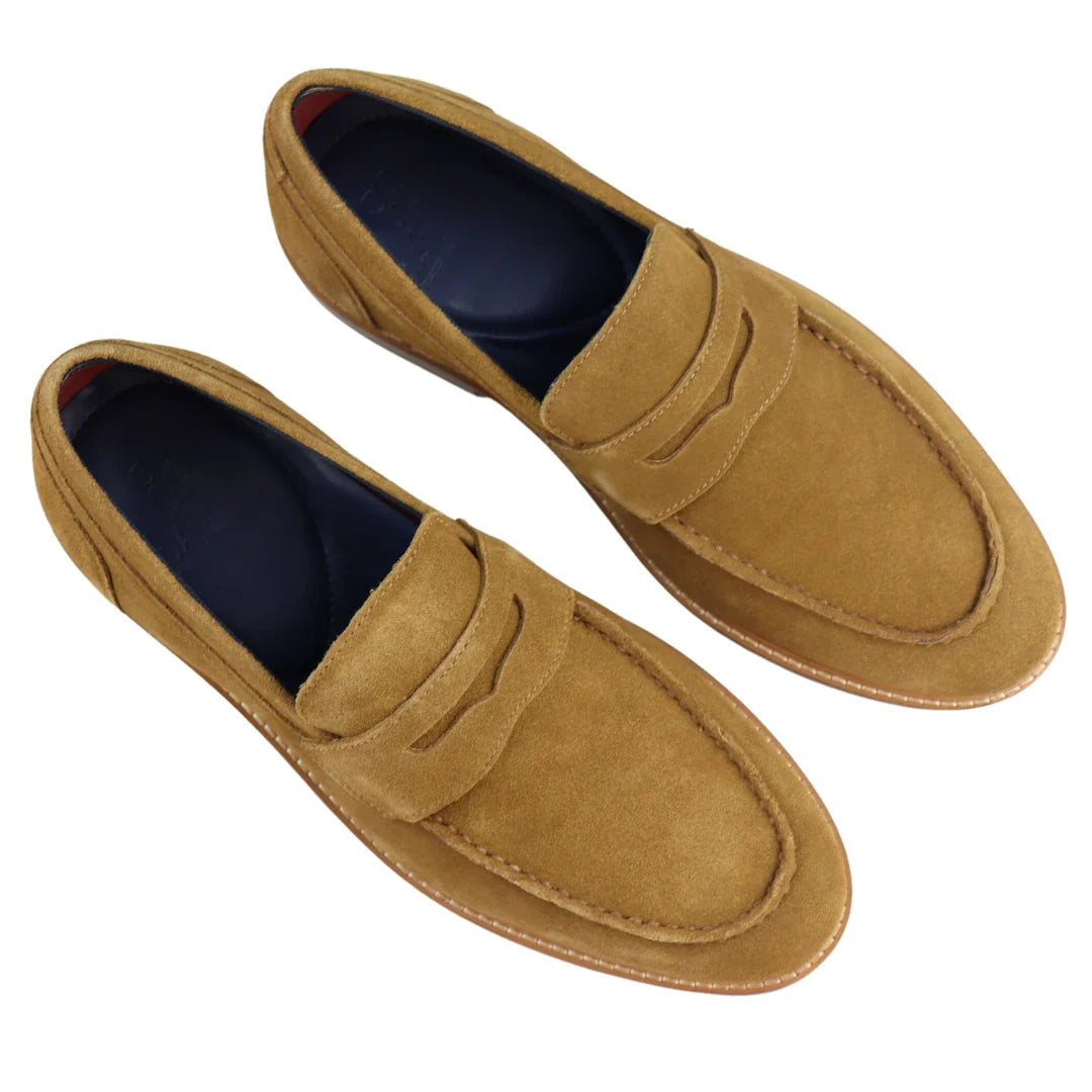Mocassins masculinos de camurça genuína, estilo náutico, cor bege, elegantes, casuais e clássicos, com ajuste confortável.