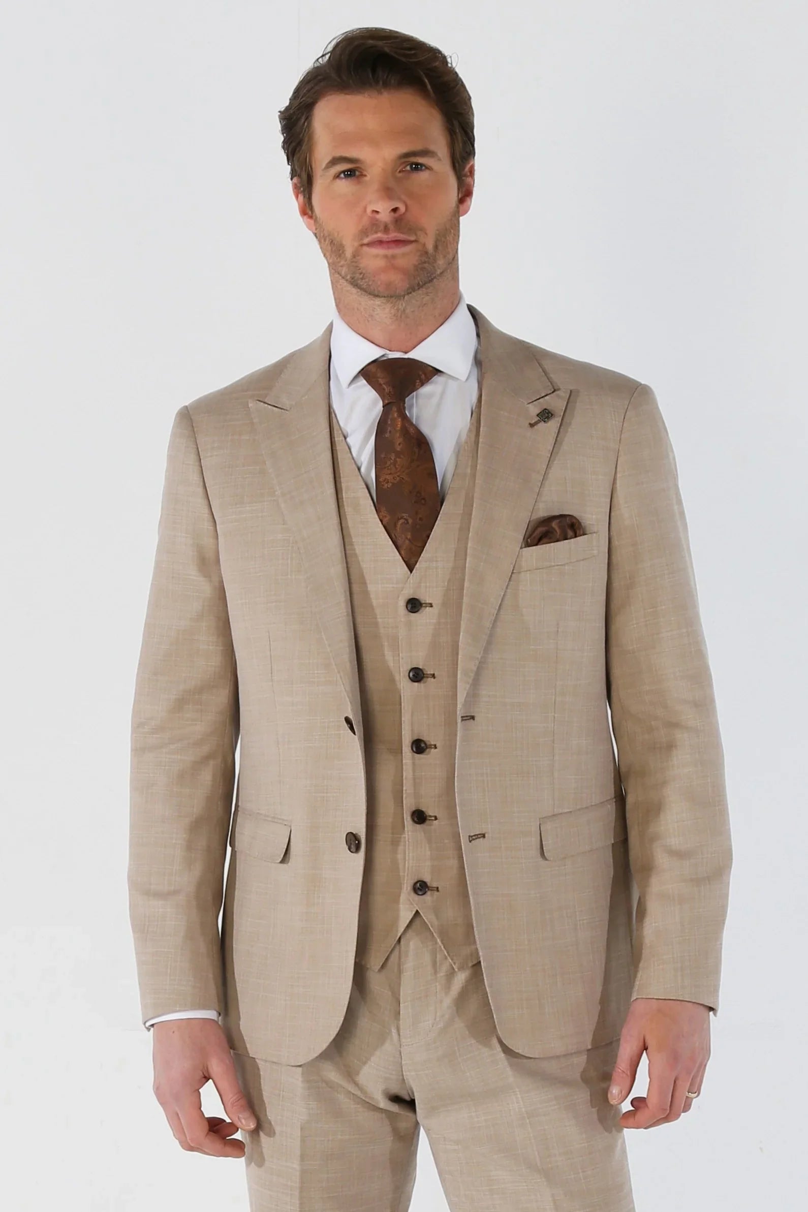 Kurt - Blazer masculino bege de corte ajustado