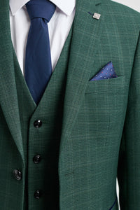 Leo - Terno masculino verde de três peças com estampa xadrez e corte sob medida.