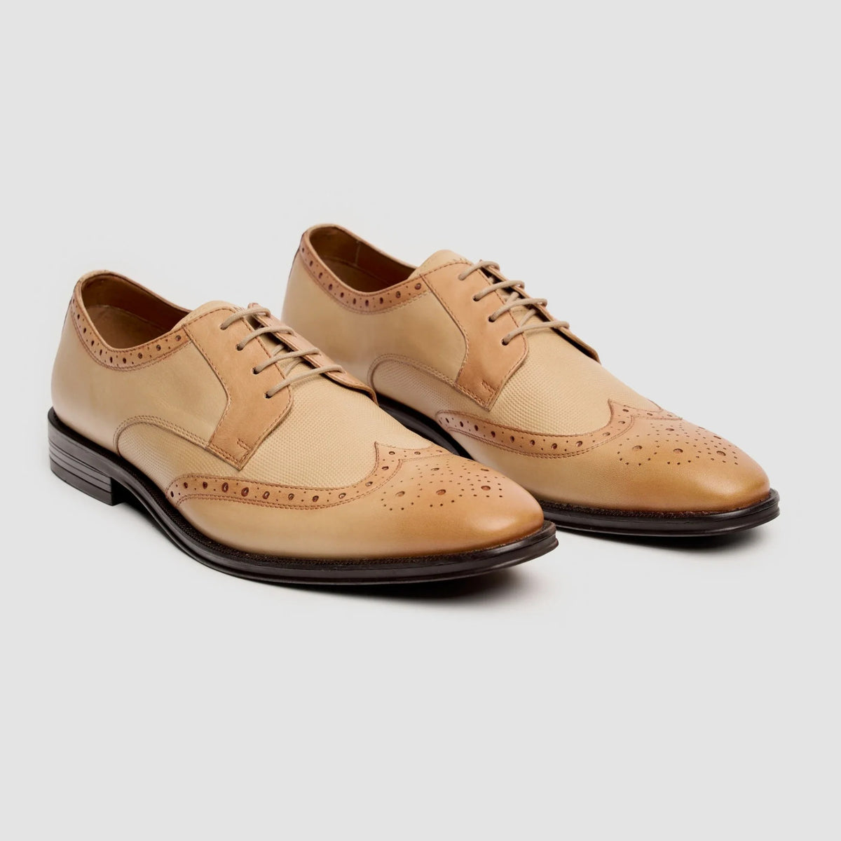 Lorenzo - Sapatos Oxford Masculinos em Couro Polido Marfim