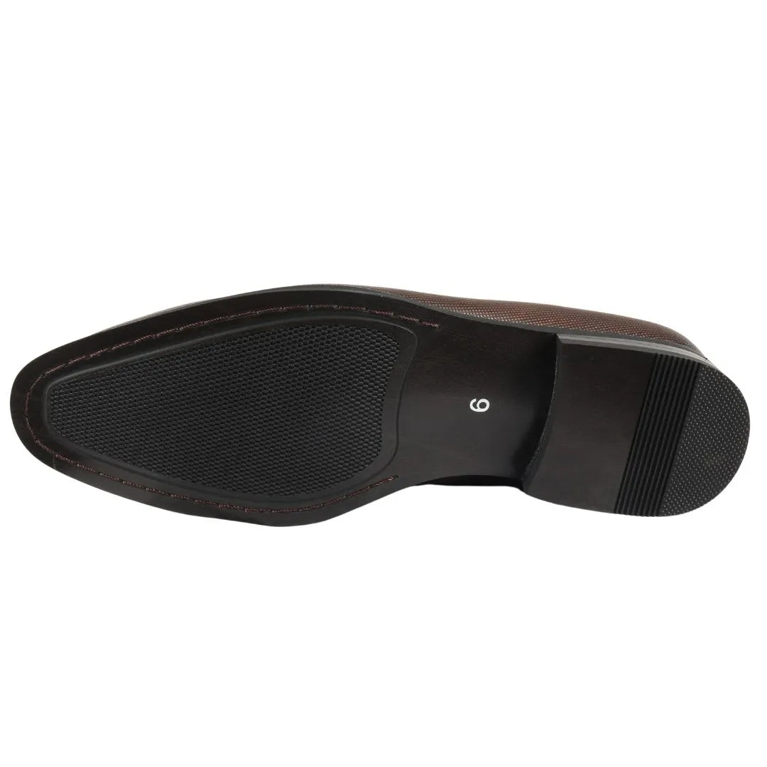 Sapatos sociais masculinos tipo mocassim com borla