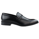 Mocassim masculino preto, modelo loafer, forrado em couro, sem fecho, elegante e formal.
