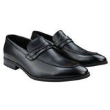 Mocassim masculino preto, modelo loafer, forrado em couro, sem fecho, elegante e formal.