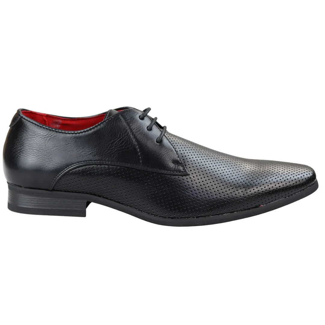 Sapatos masculinos elegantes e formais, de bico fino perfurado, com cadarço, em couro PU preto.