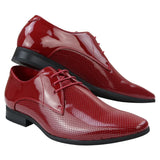 Sapatos masculinos elegantes e formais, perfurados, de bico fino, com cadarço, em couro envernizado PU vermelho.