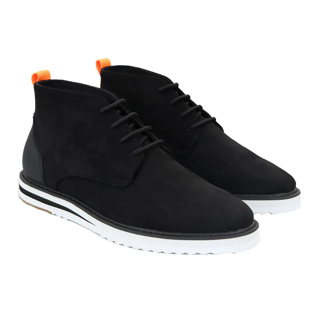 Botas masculinas de camurça preta com cadarço