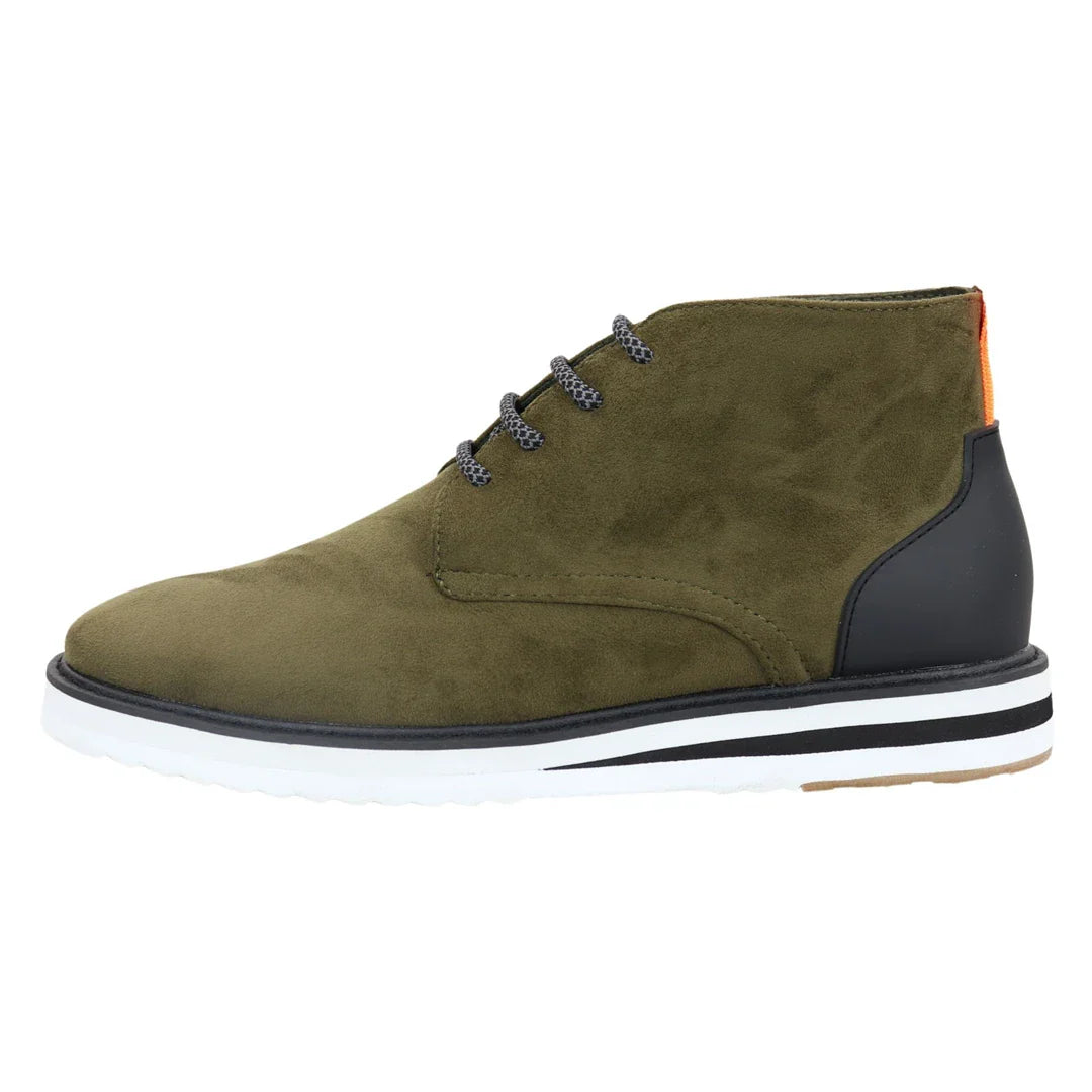 Botas masculinas de camurça verde deserto com cadarço