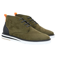 Botas masculinas de camurça verde deserto com cadarço