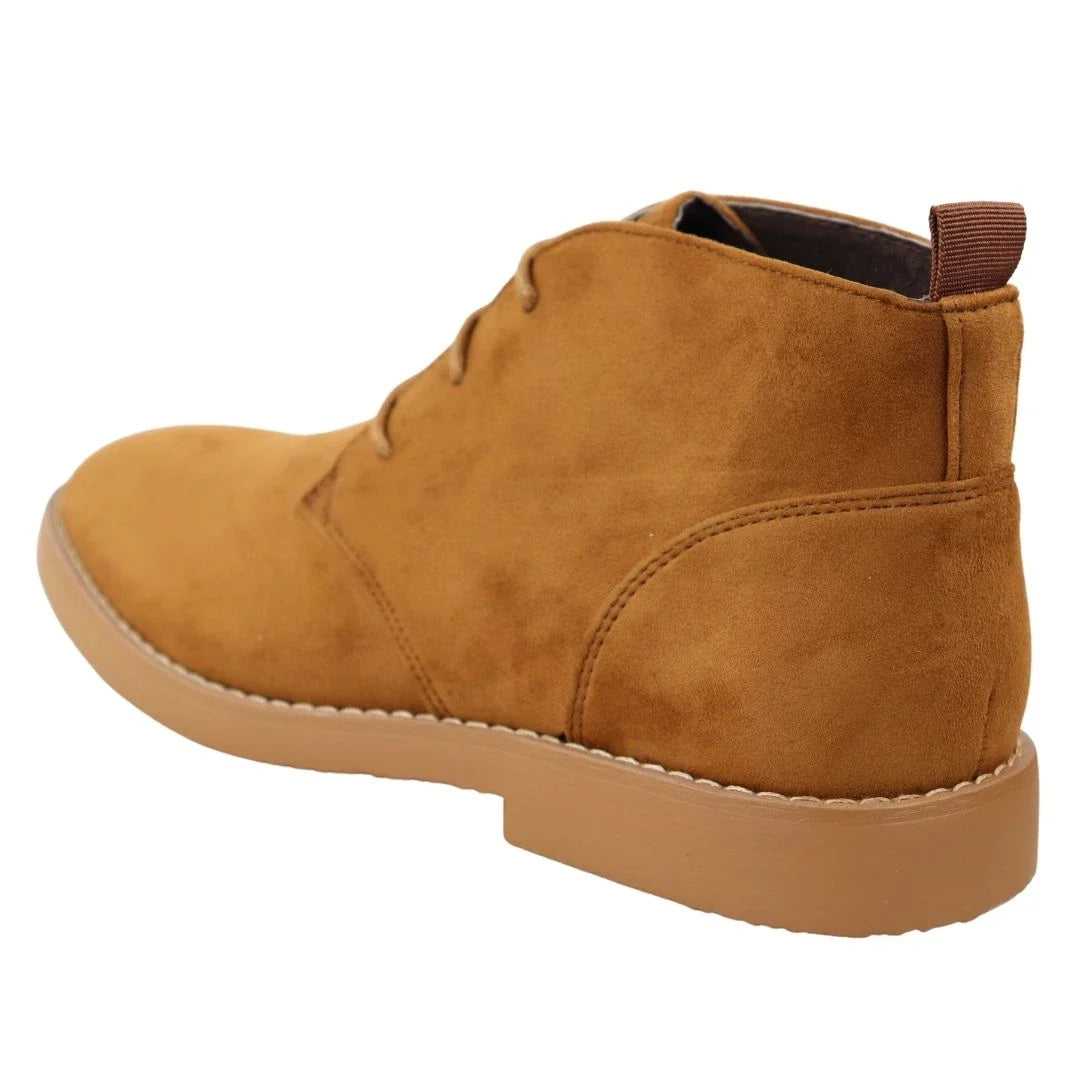 Botas Chukka Desert de cano curto com cadarço, cor bege, para homem.