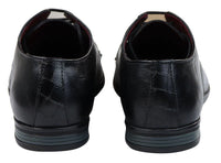 Sapatos masculinos clássicos de couro preto com cadarço, elegantes, casuais e formais, lisos e simples.