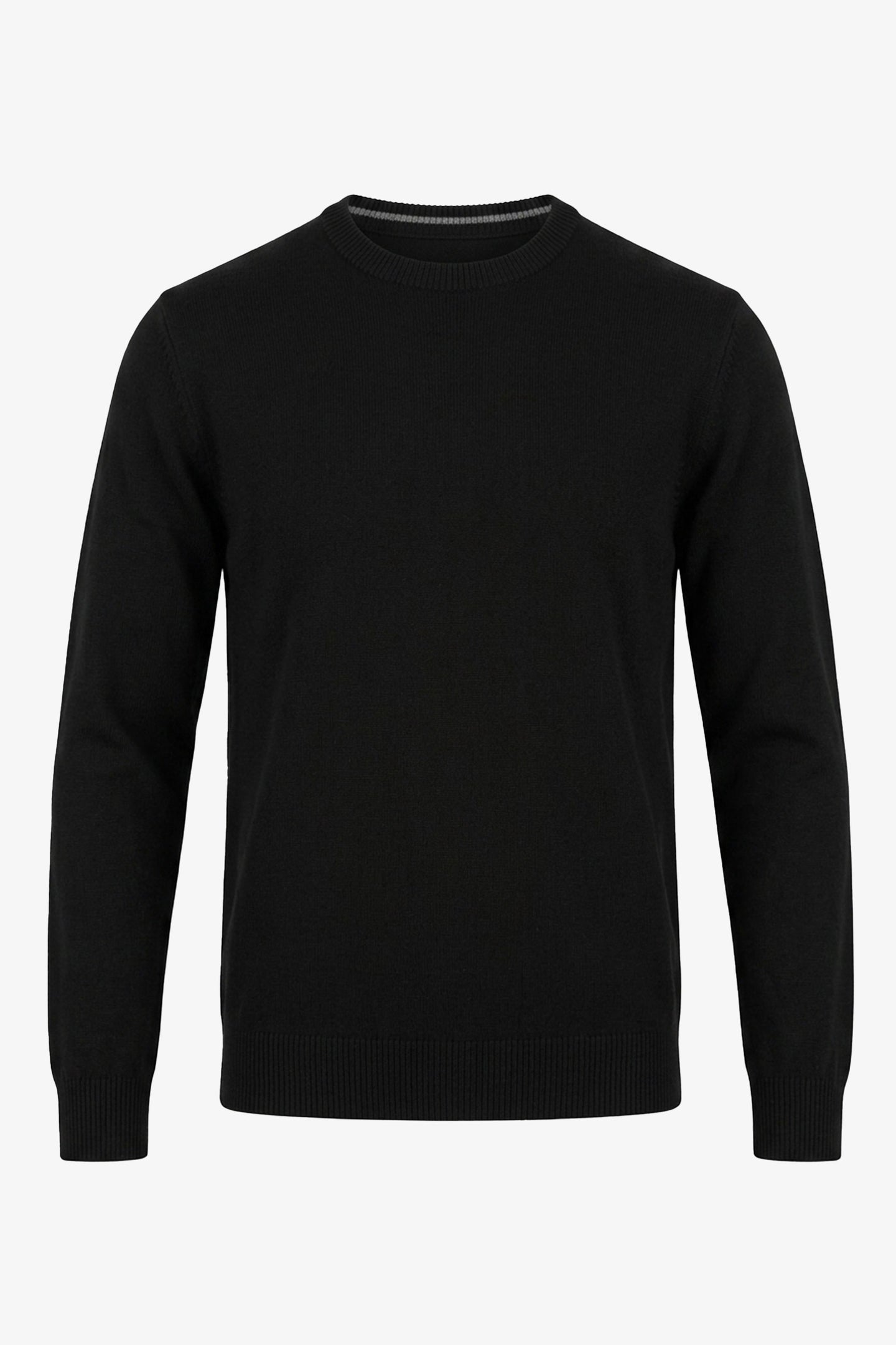 Suéter masculino preto de malha com gola redonda, em acrílico.