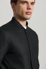 Jaqueta Bomber Masculina Preta Minimalista e Elegante