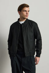 Jaqueta Bomber Masculina Preta Minimalista e Elegante