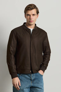 Jaqueta Bomber Masculina Marrom Minimalista e Elegante